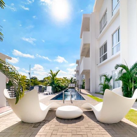 Pura Vida Apartment With Nice Pool Walking Distance To The Heart Of יקו מראה חיצוני תמונה