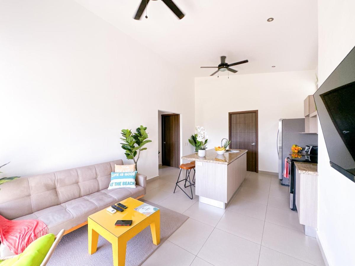 Pura Vida Apartment With Nice Pool Walking Distance To The Heart Of יקו מראה חיצוני תמונה