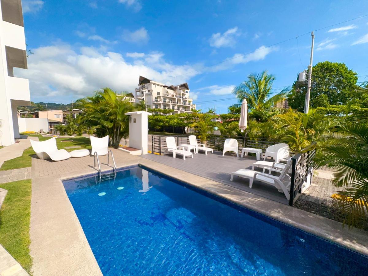Pura Vida Apartment With Nice Pool Walking Distance To The Heart Of יקו מראה חיצוני תמונה
