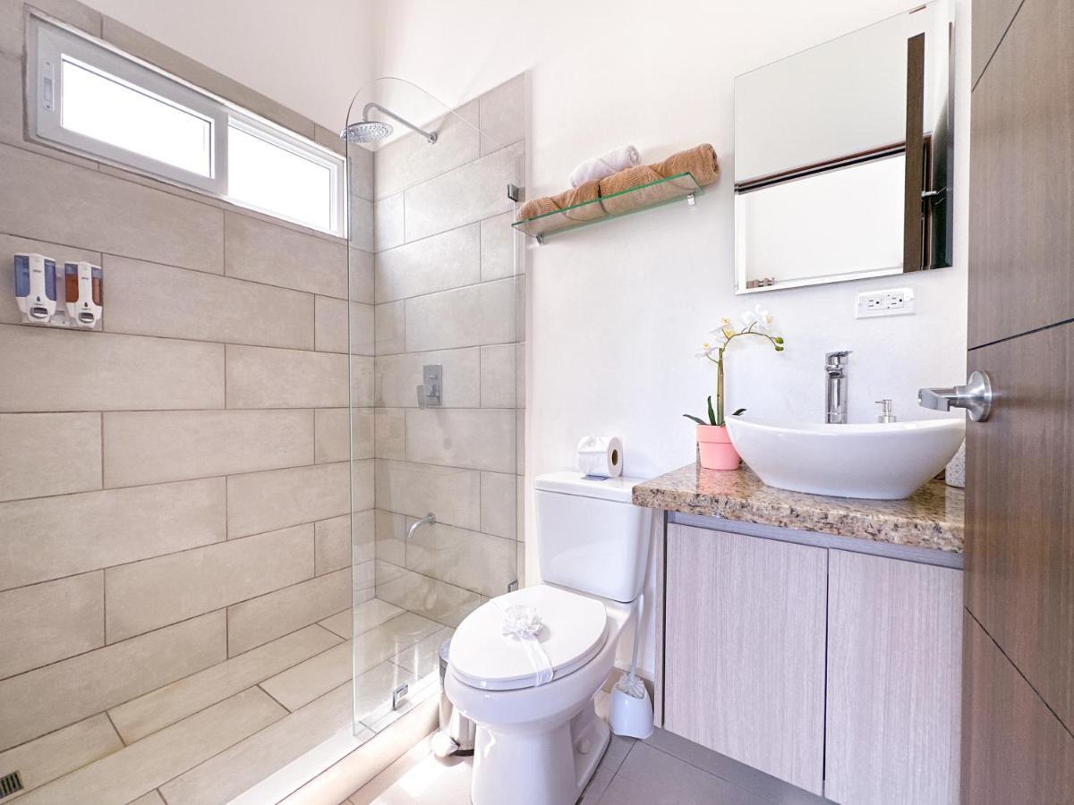 Pura Vida Apartment With Nice Pool Walking Distance To The Heart Of יקו מראה חיצוני תמונה